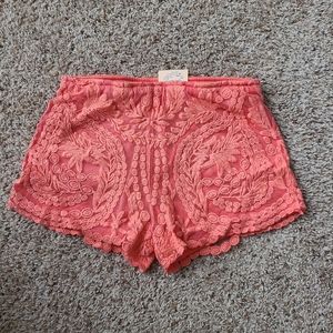 NWT Lace short